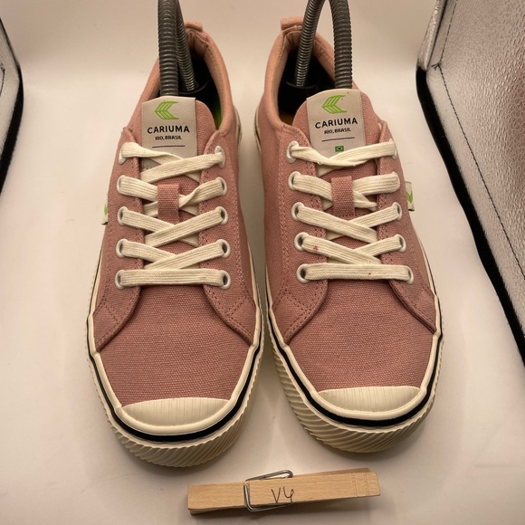 Cariuma OCA Pink Canvas women’s Shoes size 7.5 - Picture 3 of 9